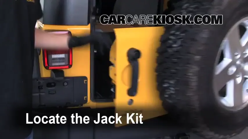 2008 Jeep Wrangler Unlimited Rubicon 3.8L V6 Tires & Wheels Change a Flat Tire